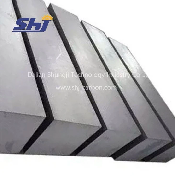Middle Grain Extruded Graphite Material